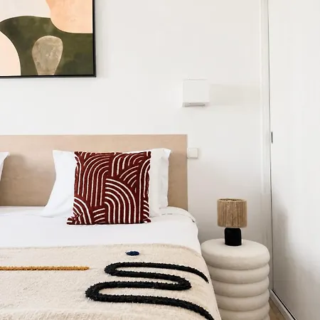 Appartamento Modern Coastal Escape - Walk To Da Rocha *