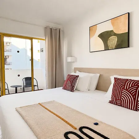 Apartment Modern Coastal Escape - Walk To Da Rocha *